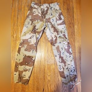 Army Camoflauge Cargo Pants sz. S